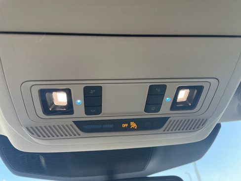 Used 2023 Ford Explorer Limited w/ Hybrid Equipment Group 310A image 19