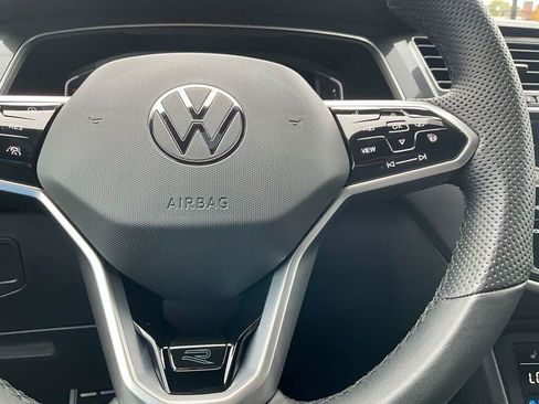 Used 2022 Volkswagen Tiguan SEL R-Line AWD/4WD image 20
