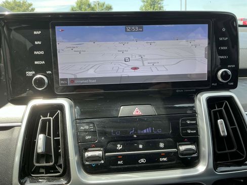 Used 2022 Kia Sorento SX image 23