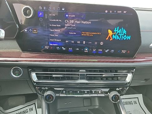 Used 2024 Chevrolet Traverse RS w/ LPO, Floor Liner Package image 10