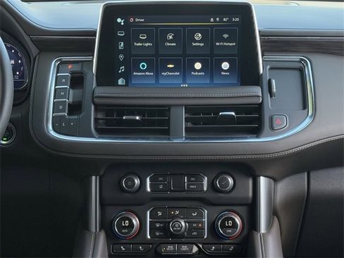 Certified 2023 Chevrolet Tahoe Z71 w/ Luxury Package image 15