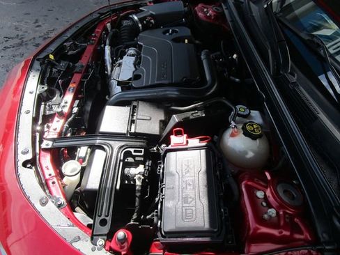 Used 2018 Chevrolet Malibu LT image 10