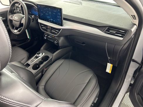 New 2026 Ford Escape Platinum w/ Premium Technology Package image 21