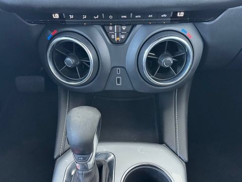 Used 2023 Chevrolet Blazer LT FWD image 31