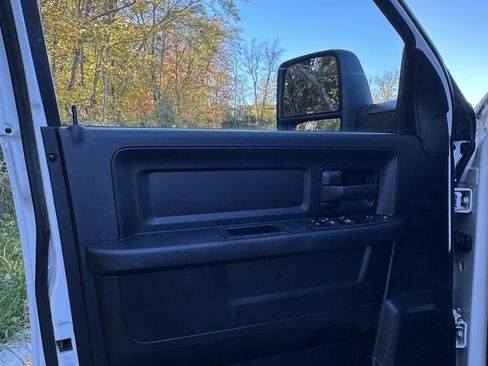 Used 2024 RAM 2500 Tradesman image 24