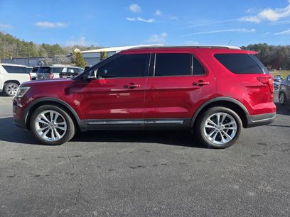 Used 2018 Ford Explorer XLT w/ Equipment Group 202A