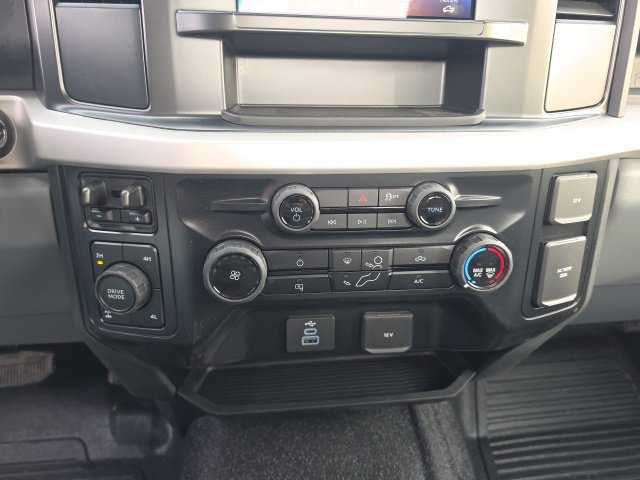 Used 2026 Ford F250 XL w/ Snow Plow/Camper Package AWD/4WD image 15