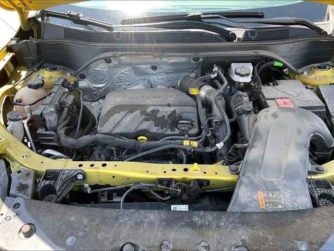Used 2025 Chevrolet Trax ACTIV w/ Driver Confidence Package FWD image 30