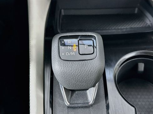 Used 2023 Nissan Rogue SL w/ SL Premium Package FWD image 25