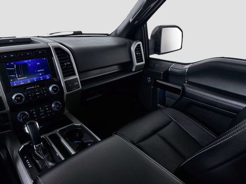 Used 2020 Ford F150 Lariat w/ Equipment Group 502A Luxury AWD/4WD image 27
