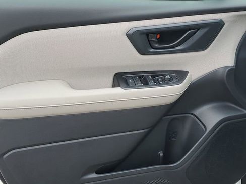 New 2026 Subaru Forester AWD/4WD image 13