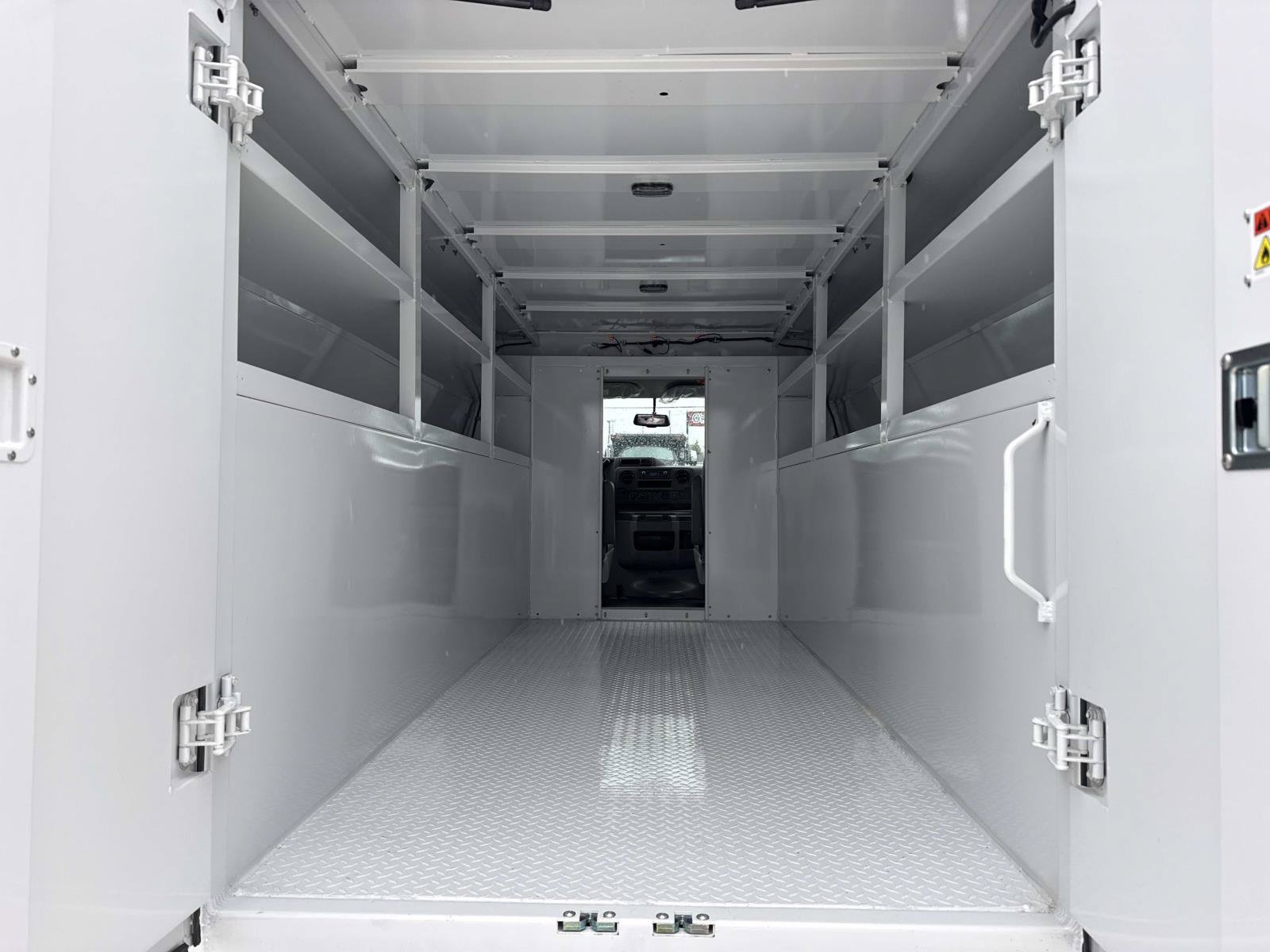 New 2027 Ford E-350 and Econoline 350 Super Duty w/ Power Equipment Group RWD image 12