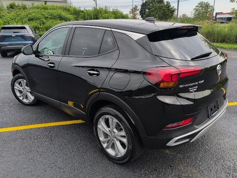 Used 2022 Buick Encore GX Preferred w/ Cold Weather Comfort Package FWD image 3