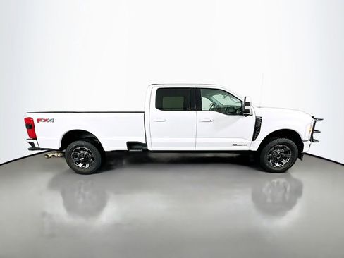 Used 2023 Ford F350 Lariat w/ Sport Appearance Package AWD/4WD image 4