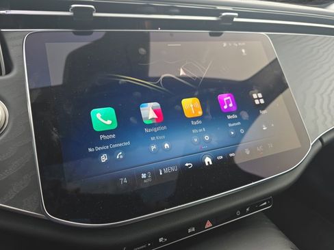 Used 2025 Mercedes-Benz E 450 4MATIC All-Terrain Wagon image 22