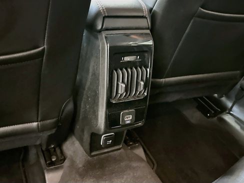 Used 2022 Jeep Compass Limited AWD/4WD image 27