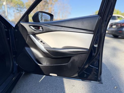 Used 2017 MAZDA MAZDA6 Touring image 21