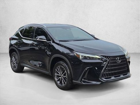 Used 2022 Lexus NX 350 AWD image 3