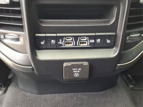 Used 2019 RAM 1500 Limited AWD/4WD image 11
