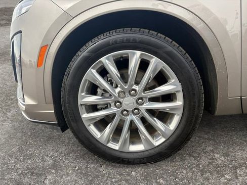 Certified 2023 Cadillac XT6 Premium Luxury image 14