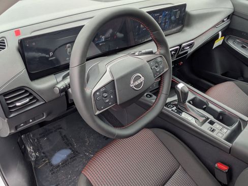New 2026 Nissan Sentra SR w/ SR All Weather Package FWD image 13