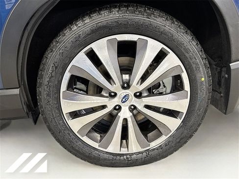 Used 2022 Subaru Ascent Touring image 33