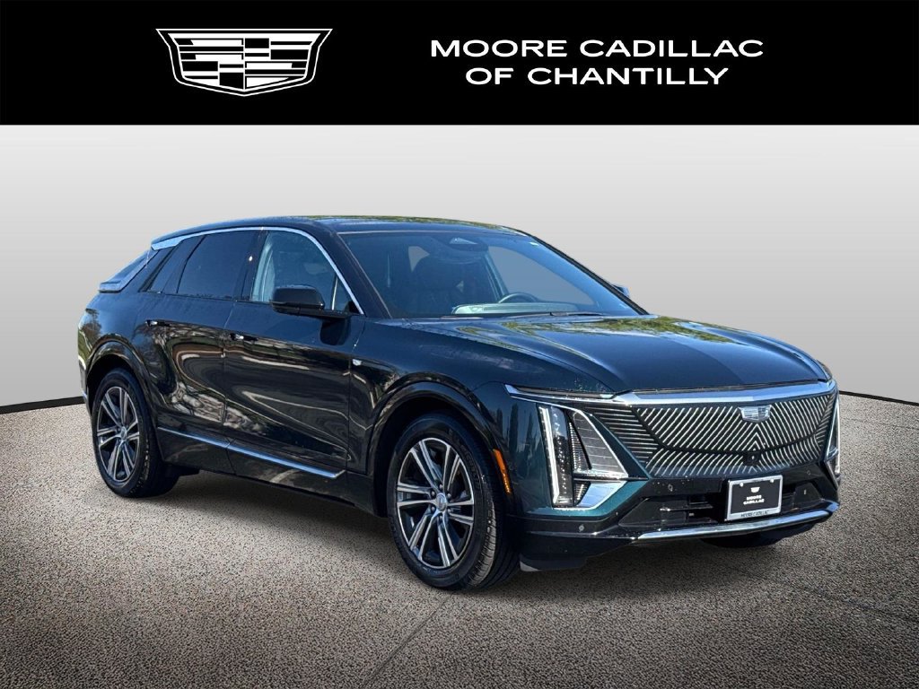 Used 2024 Cadillac Lyriq Luxury AWD/4WD image 1