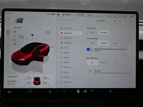 Used 2024 Tesla Model 3 Standard Range image 25