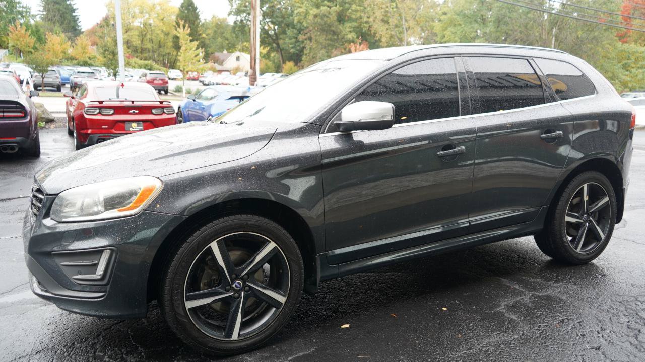 Used 2016 Volvo XC60 T6 R-Design Platinum w/ Climate Package AWD/4WD image 11