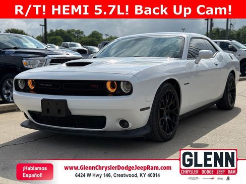 Used 2021 Dodge Challenger R/T RWD image 1