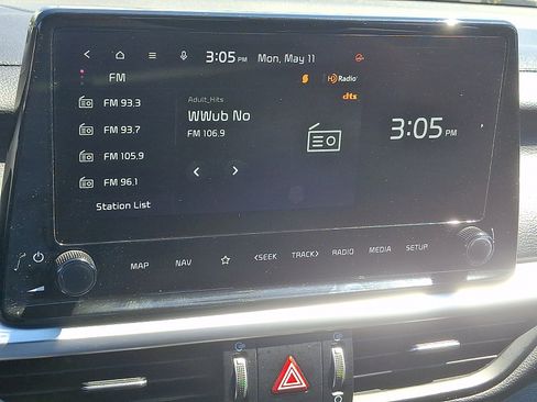 Certified 2023 Kia Forte GT-Line FWD image 17
