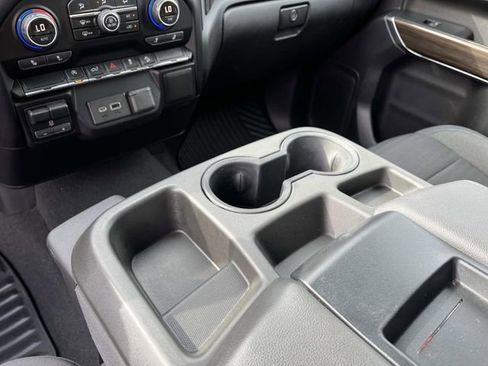Used 2019 Chevrolet Silverado 1500 LT w/ All-Star Edition AWD/4WD image 31
