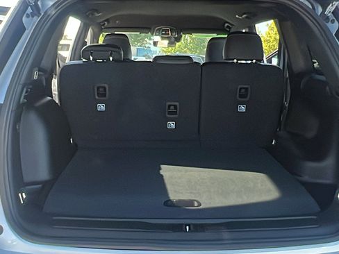 New 2025 Jeep Grand Cherokee Altitude w/ Trailer Tow Package image 12