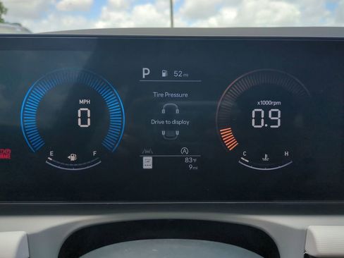 New 2026 Hyundai Tucson SEL FWD image 35