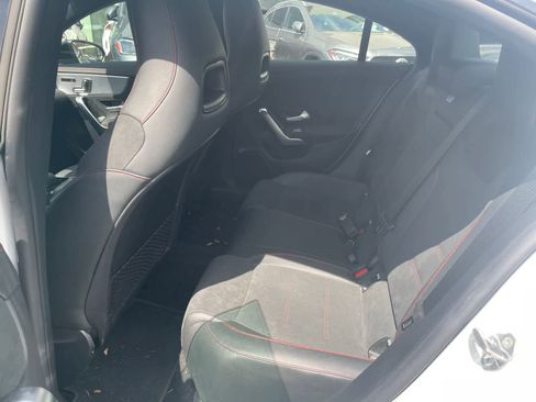 Used 2022 Mercedes-Benz CLA 250 image 3