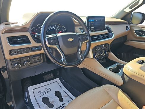 Used 2021 Chevrolet Tahoe Premier w/ Premium Package AWD/4WD image 13