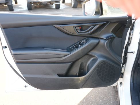 Used 2018 Subaru Crosstrek 2.0i image 15