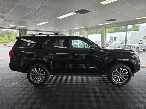 Used 2026 Toyota 4Runner Limited AWD/4WD image 2