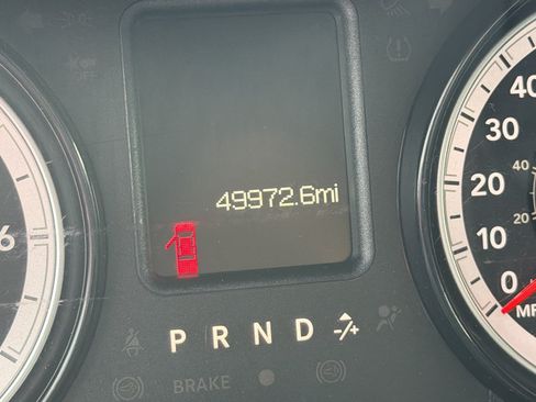 Used 2024 RAM 1500 Classic SLT RWD image 3