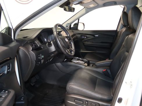 Used 2022 Honda Pilot Elite image 32