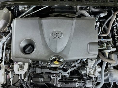 Used 2023 Toyota Camry SE image 31