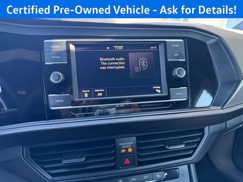 Certified 2024 Volkswagen Jetta Sport FWD image 11