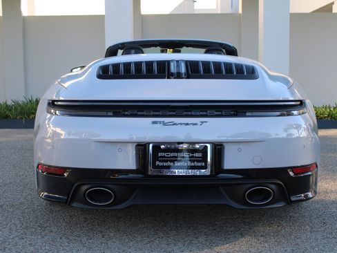 New 2026 Porsche 911 Carrera T image 6