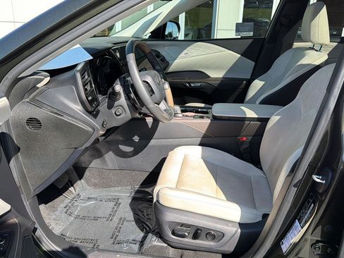 Used 2023 Lexus RX 350 FWD w/ Accessory Package (Z1) image 10