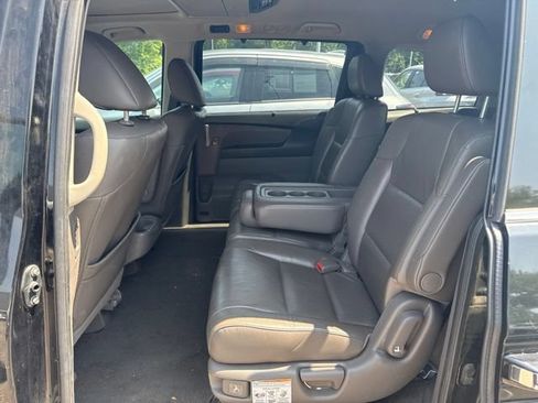Used 2011 Honda Odyssey Touring image 6