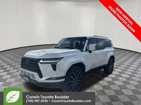 Used 2024 Lexus GX 550 w/ Accessory Package (2T) AWD/4WD image 1