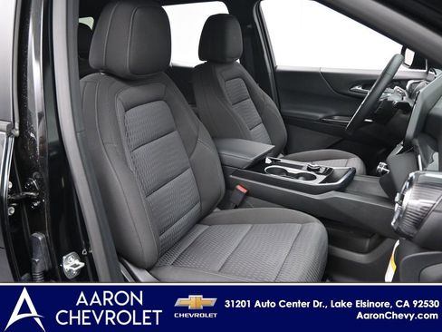 New 2026 Chevrolet Equinox LT w/ Safety and Technology Package AWD/4WD image 10