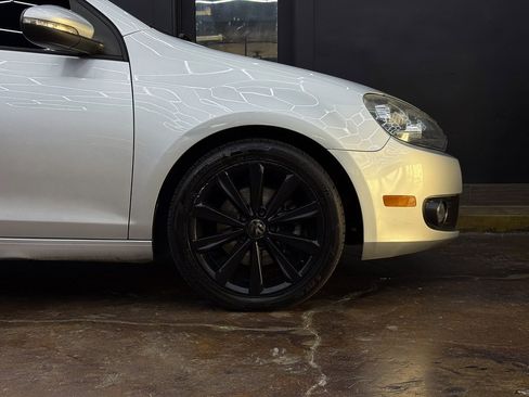 Used 2013 Volkswagen Golf TDI image 10