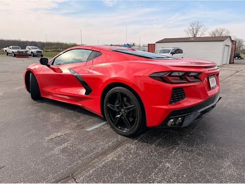 Used 2025 Chevrolet Corvette Stingray Premium Cpe w/ 3LT image 8