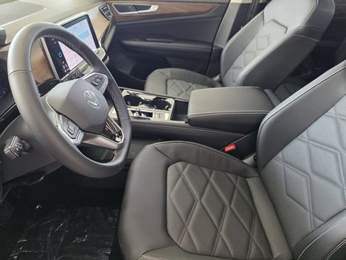 New 2026 Volkswagen Atlas SE FWD image 11